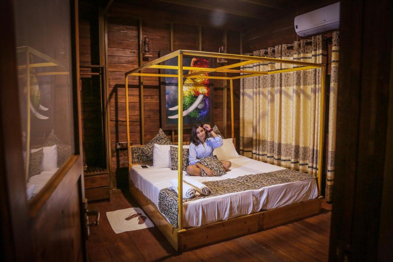 Leopard Nest - Glamping In Yala Hotell Exteriör bild