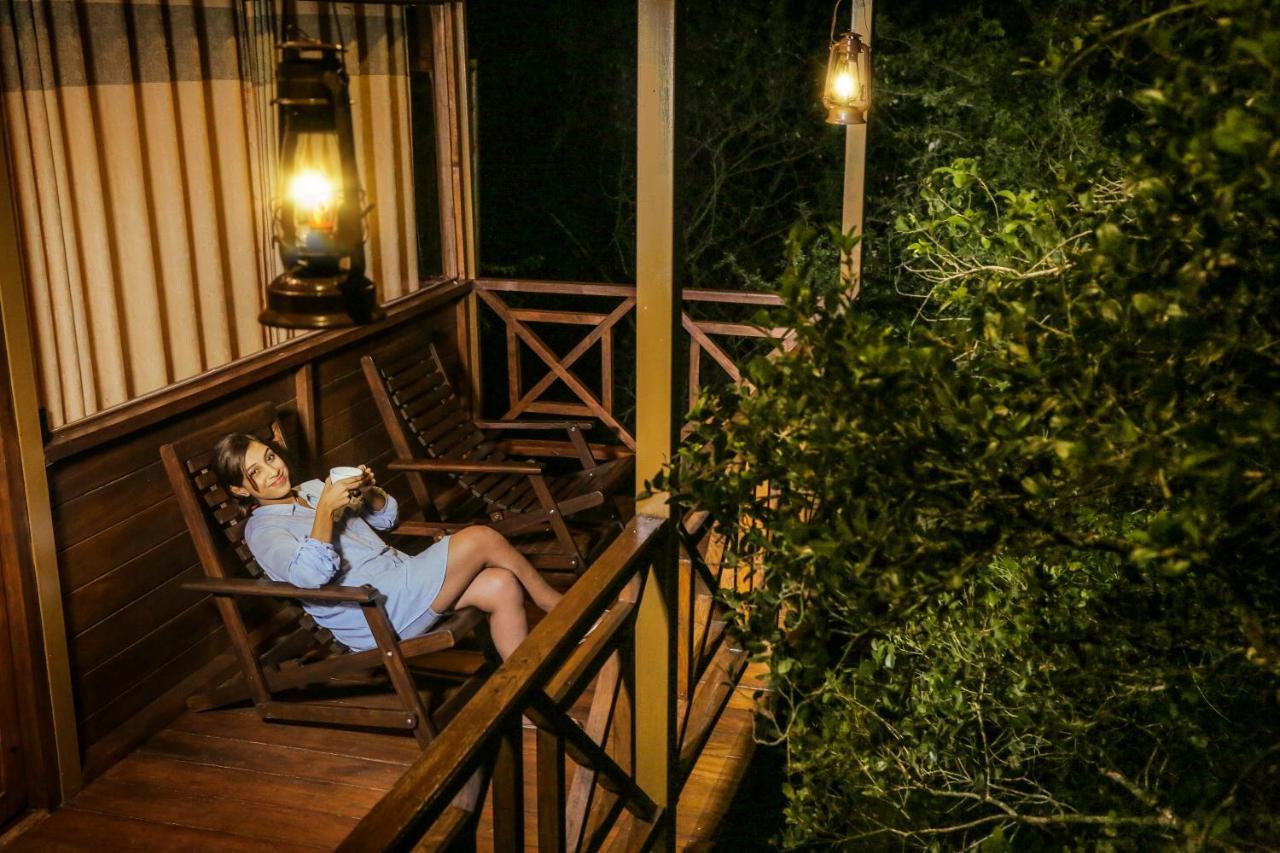 Leopard Nest - Glamping In Yala Hotell Exteriör bild